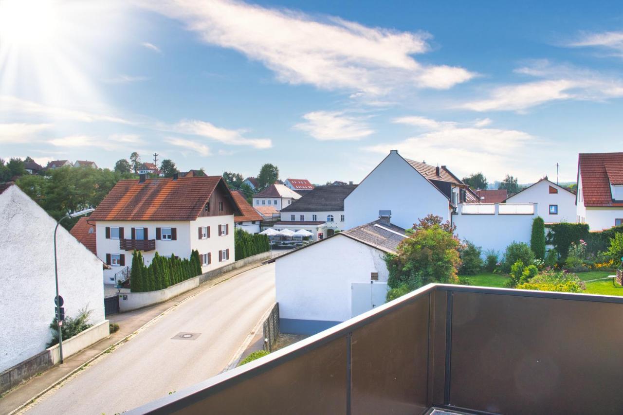 Luxus Apartment! Kueche, Balkon, Netflix, Parkplatz - 8 Personen Ilmmunster Exterior photo